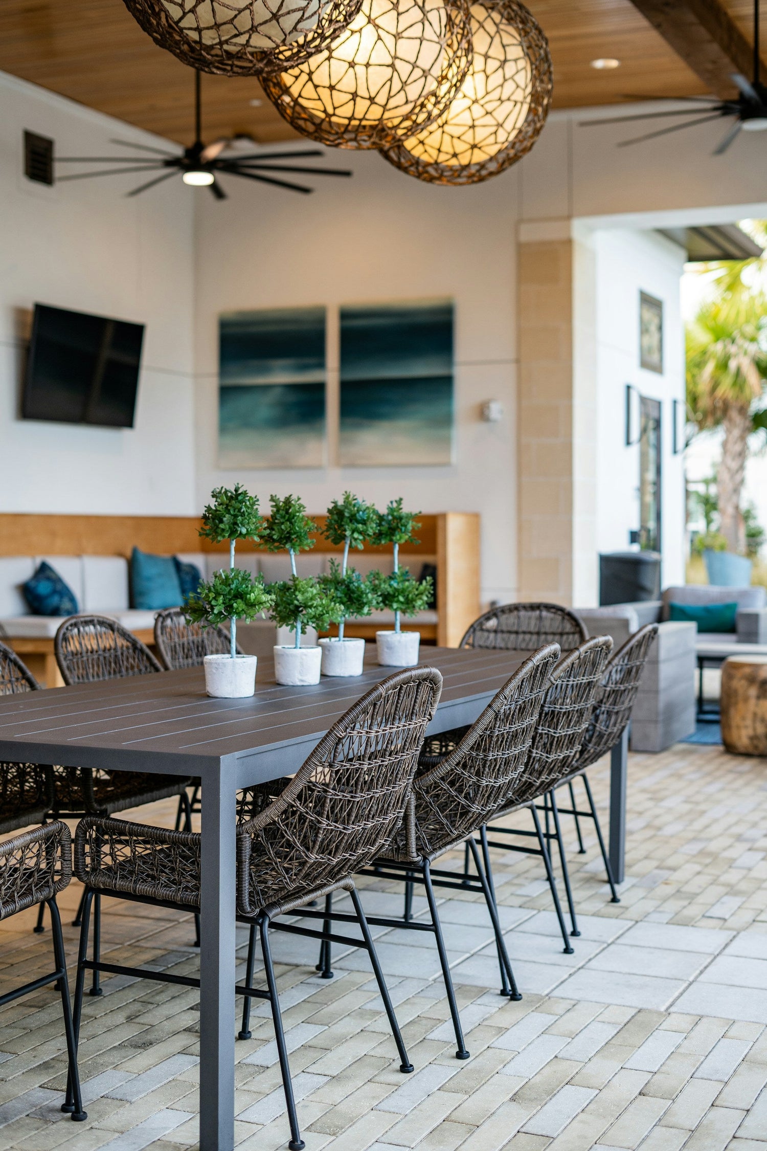 Porch & Patio Furniture
